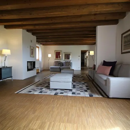 Lu Villa